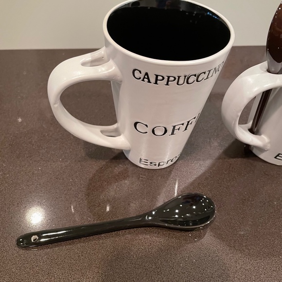 Coffee Mugs with Spoons - Picture 4 of 4